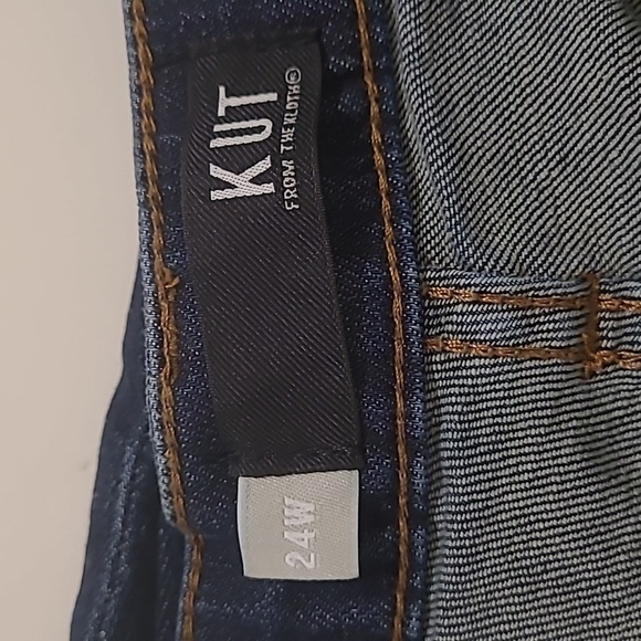 Kut from the Kloth Catherine Boyfriend medium wash midrise straight leg jeans - Picture 10 of 10